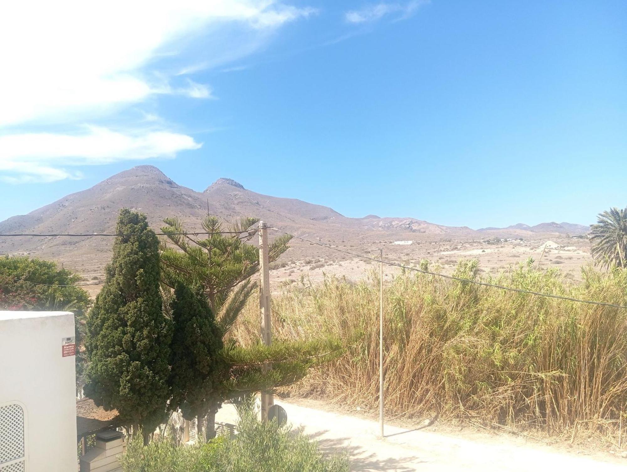 Hostal Casa Emilio Almeria Exterior photo